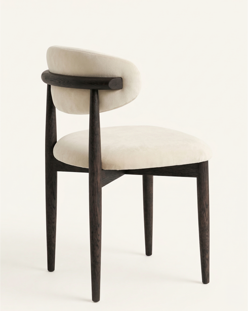 CHELSEA CHAIR