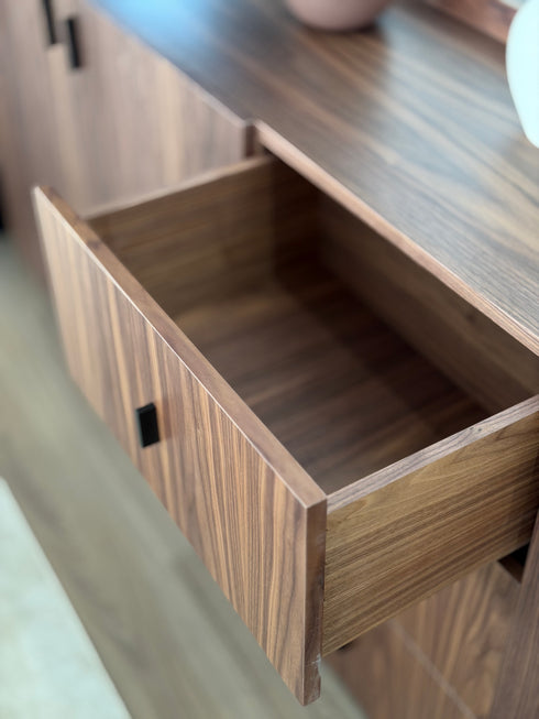 SIDEBOARD 220 IN AMERICAN WALNUT