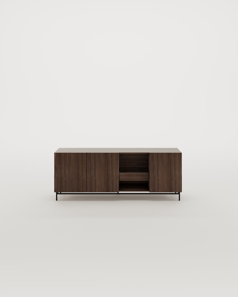 CHICAGO SIDEBOARD – Combine Home